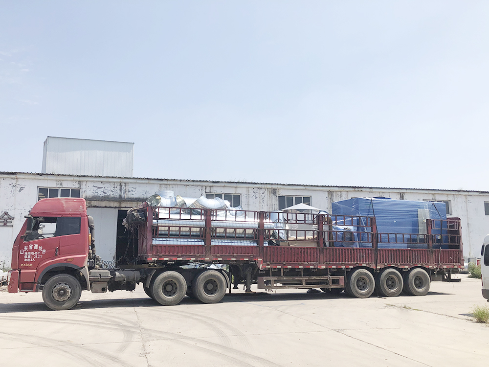 焊煙凈化設(shè)備廠家最新焊煙凈化系統(tǒng)發(fā)貨