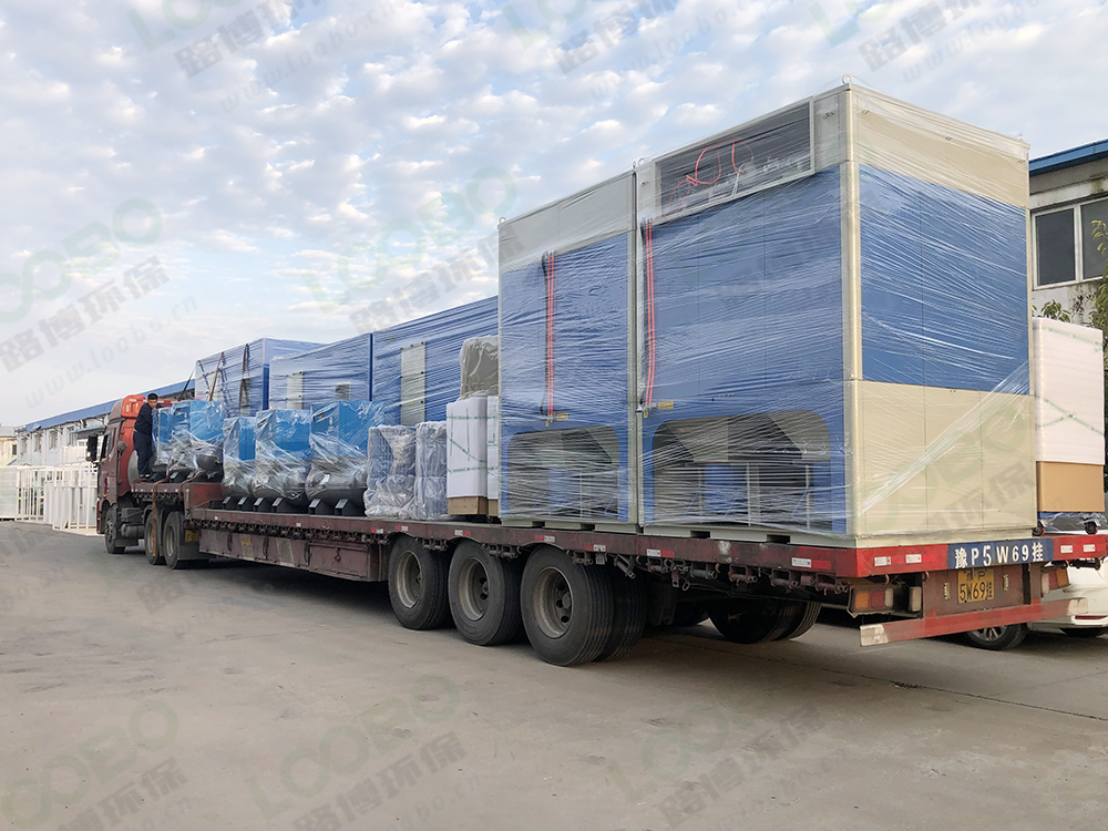 數(shù)控切割機除塵系統(tǒng)順利交貨