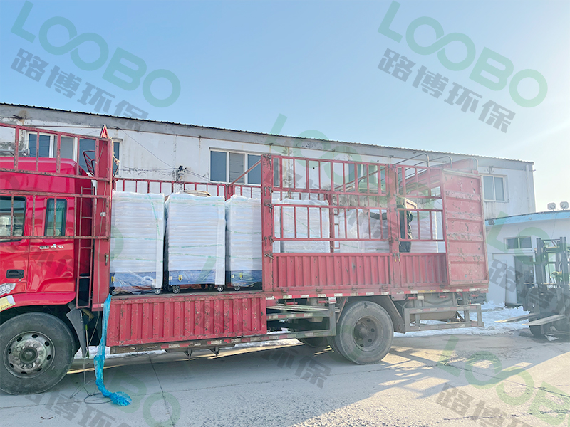 移動(dòng)式焊煙凈化器，全鋁合金支撐吸氣臂，工作壽命更長(zhǎng)久！