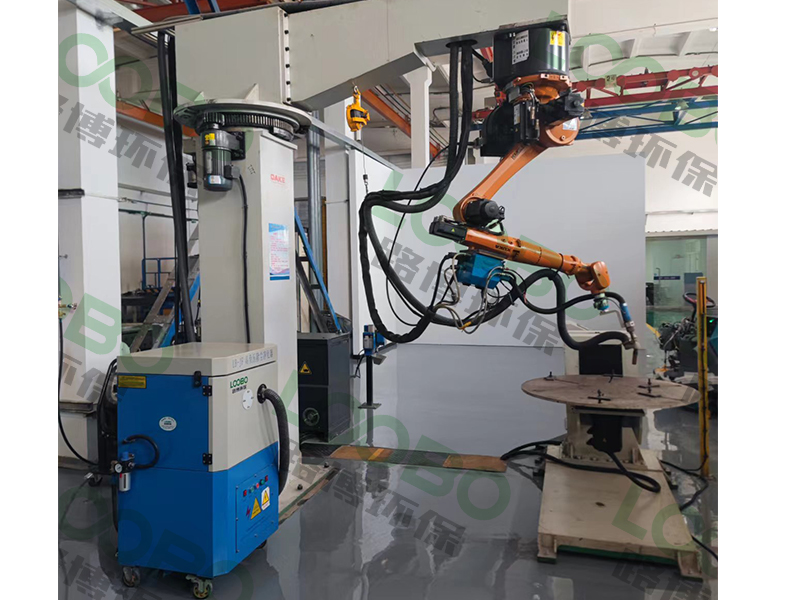 提升焊接車間環(huán)境品質(zhì)，焊接機器人除塵設(shè)備，守護車間清新環(huán)境的衛(wèi)士